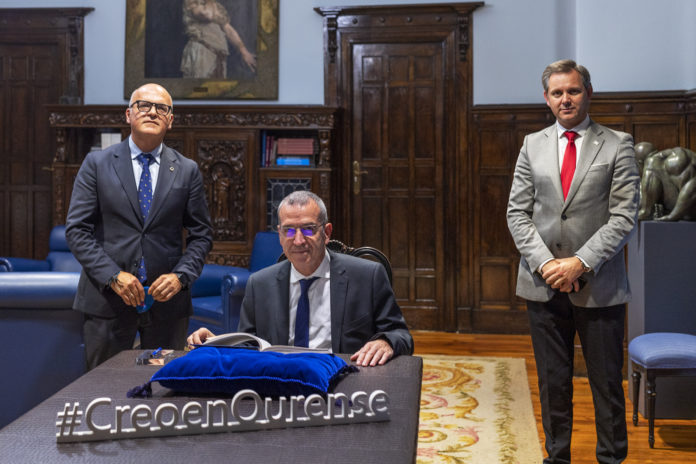 Recepción no Pazo Provincial Francesc Boya.2