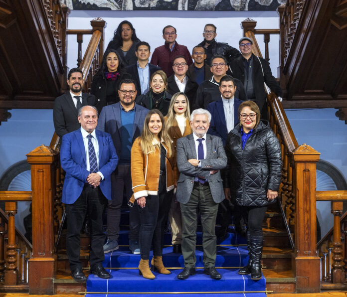 Recepción de Rosendo Fernández a políticos mexicanos do PRI (1)